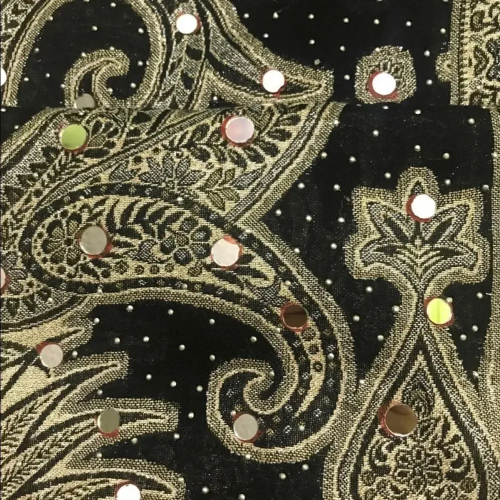 Scarf w/mirror